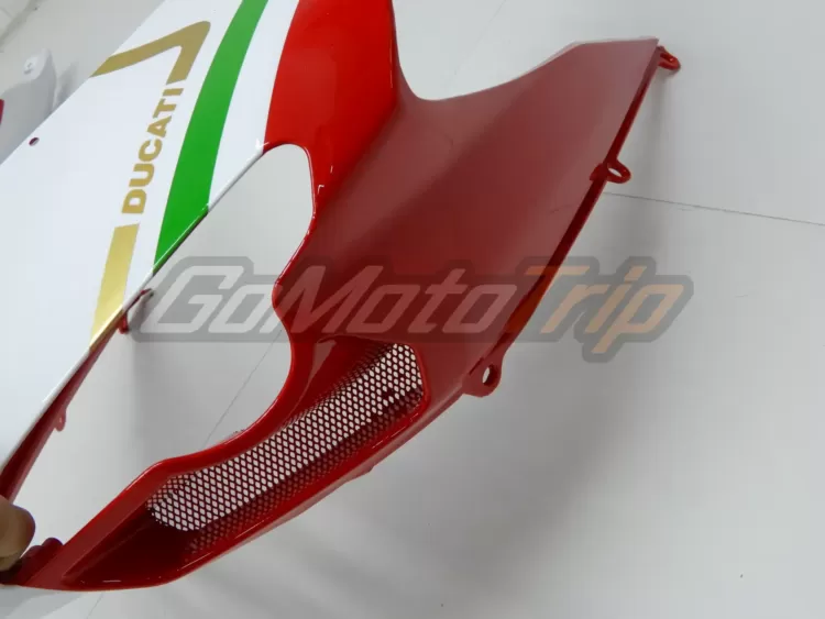 Ducati-1098-R-Corse-Special-Edition-Fairing-13