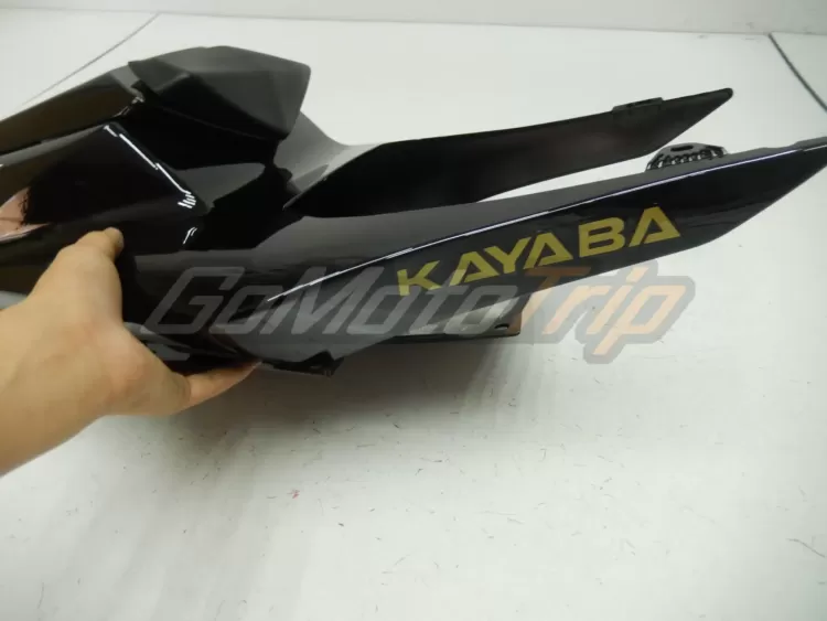 2002-2003-Yamaha-YZF-R1-Lucky-Strike-Fairing-12