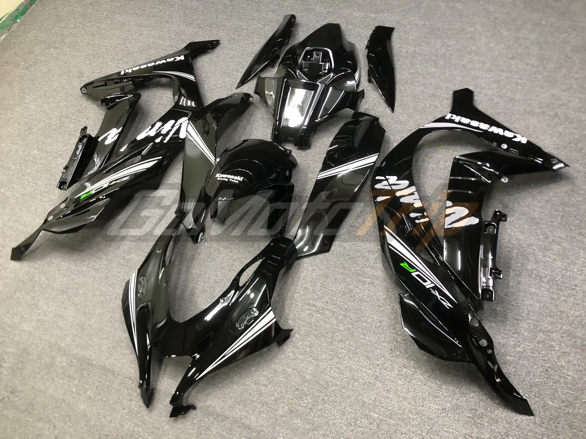 2017 Kawasaki Ninja Zx 10r Glossy Black Fairing 2