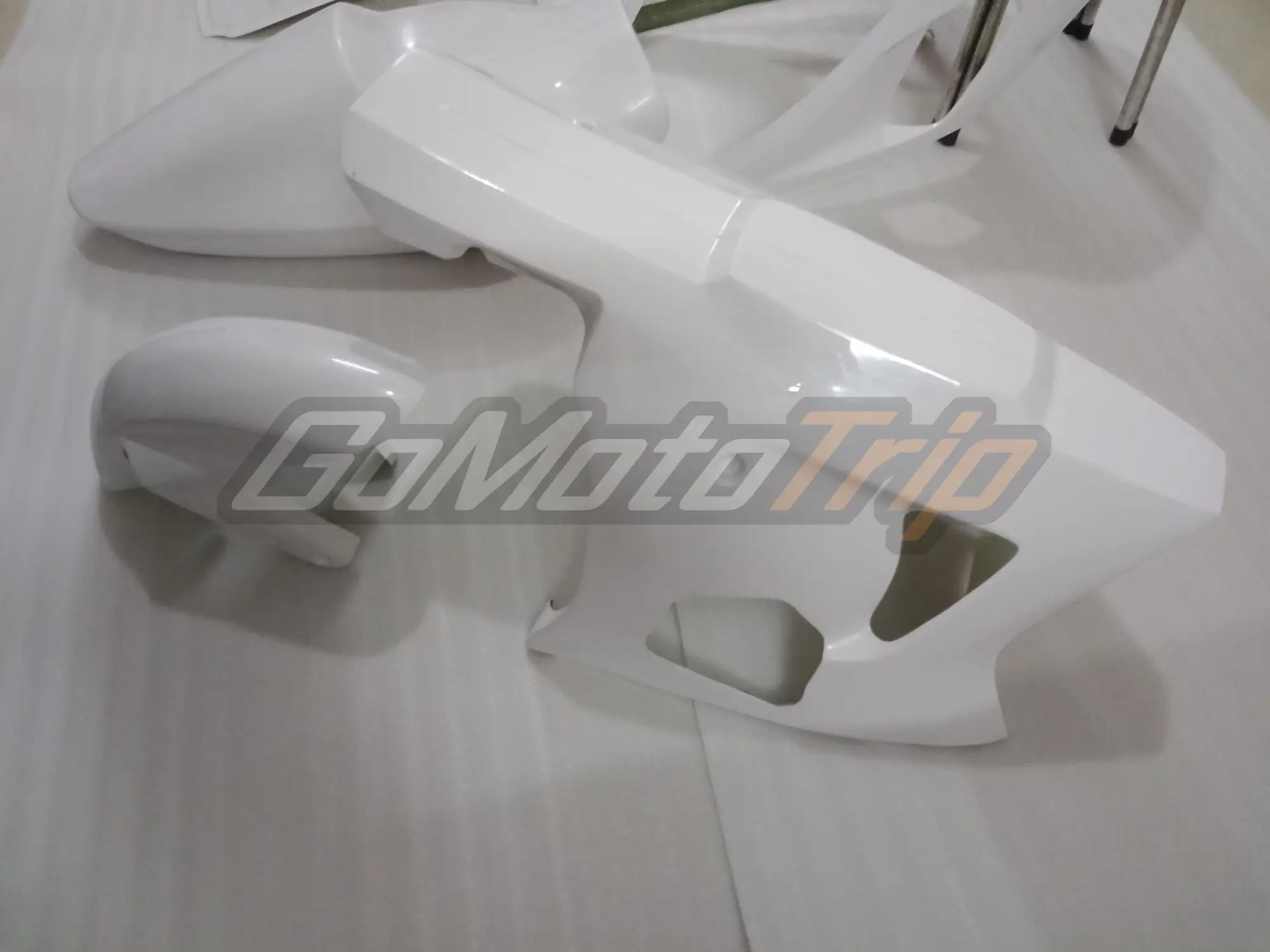 2000 2002 Suzuki Gsxr 1000 Unpainted Race Fairing 3