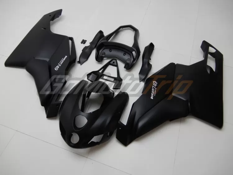 2005-2006-Ducati-749-Black-Biposto-Fairing-3