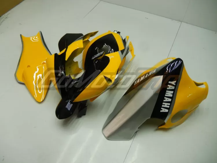 2008-2016-Yamaha-YZF-R6-Black-Yellow-Race-Bodywork-2