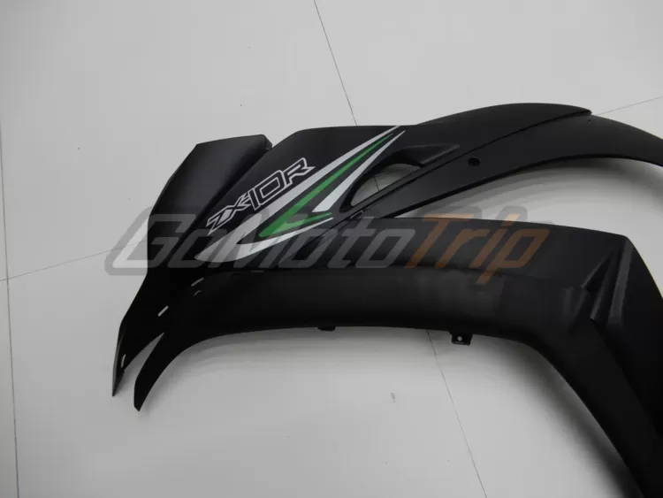 2016-2020-Kawasaki-Ninja-ZX-10R-Black-Fairing-11