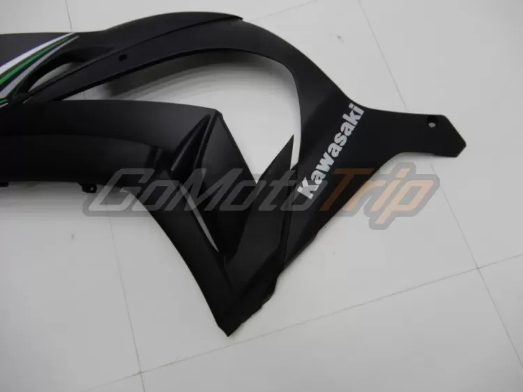 2016-2020-Kawasaki-Ninja-ZX-10R-Black-Fairing-12