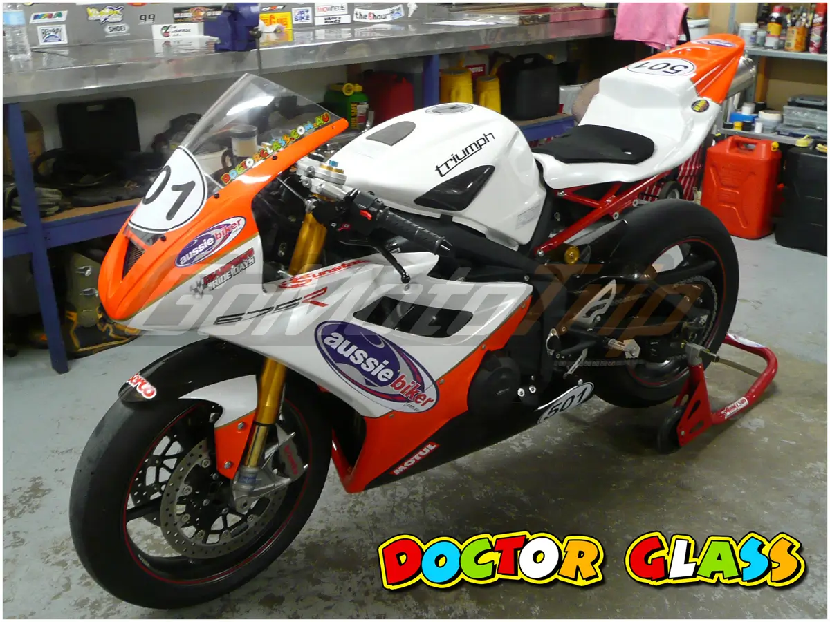 Daytona-675-2006-2012-Race-Bodywork-On-Bike-6