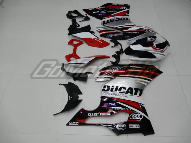 Ducati-1199-PANIGALE-Titisan-Superbike-Concept-Fairing-6
