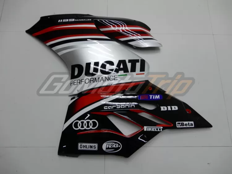 Ducati-1199-PANIGALE-Titisan-Superbike-Concept-Fairing-7