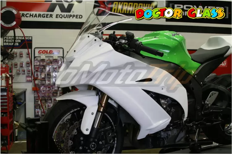 Kawasaki-Ninja-ZX-10R-2011-2015-Race-Bodywork-On-Bike-5_2