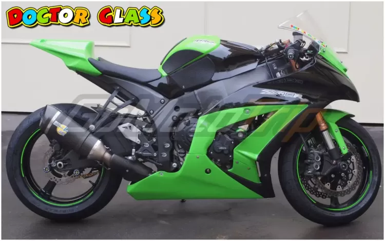 Kawasaki-Ninja-ZX-10R-2011-2015-Race-Bodywork-On-Bike-6_1