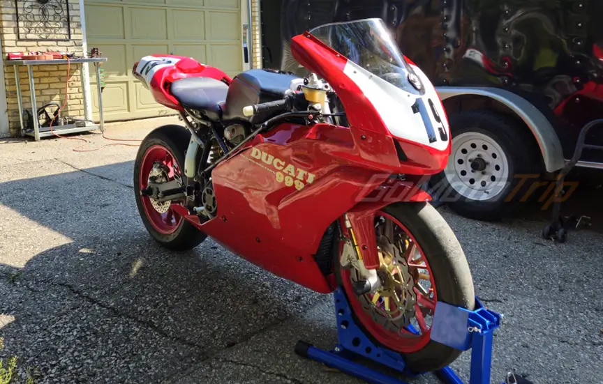 Rider Review 171169 Randall Ducati 999 Red Race Fairing 1 - Gomototrip Rider Review 171169 Randall - Ducati 999 Red Race Fairing 1