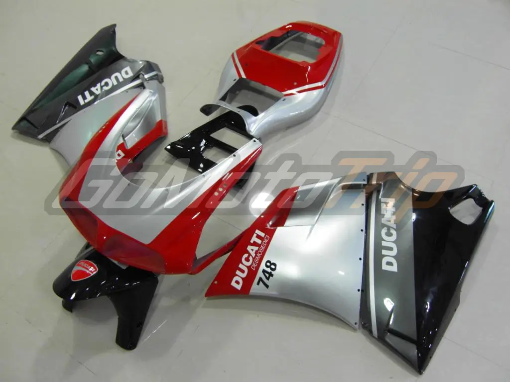 Ducati-748-Tricolore-Biposto-Fairing