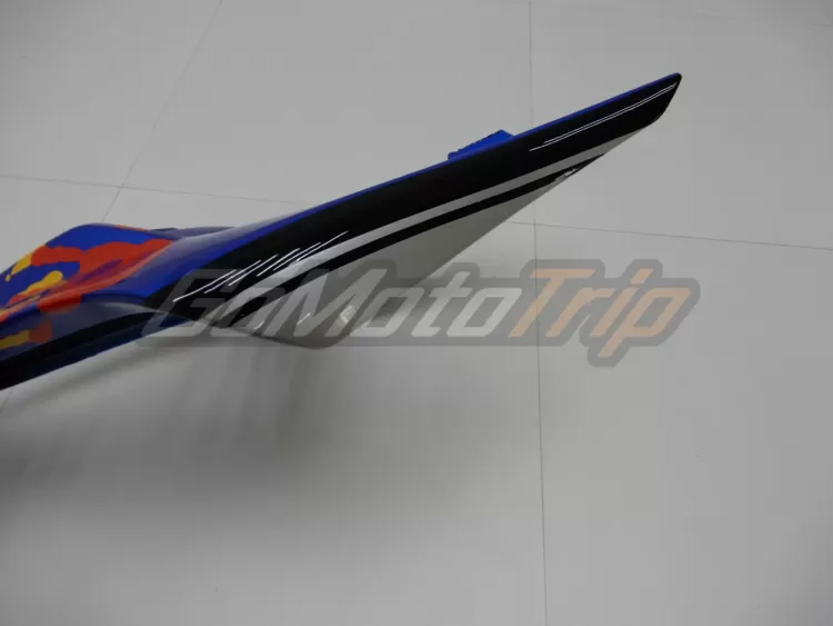 2007-2008-Yamaha-YZF-R1-Rossi-Shark-Bodywork-22
