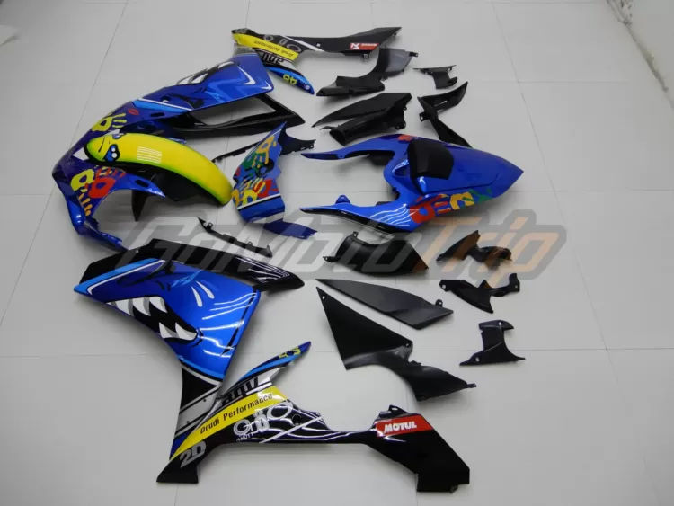 2007-2008-Yamaha-YZF-R1-Rossi-Shark-Bodywork-4
