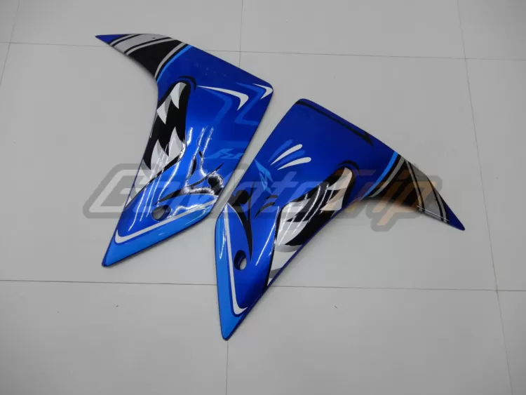 2007-2008-Yamaha-YZF-R1-Rossi-Shark-Bodywork-40