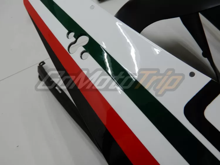 Ducati-848-EVO-Black-Tricolore-Fairing-8