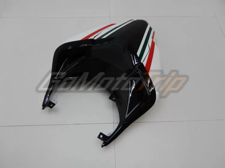 Ducati-848-EVO-Black-Tricolore-Fairing-9