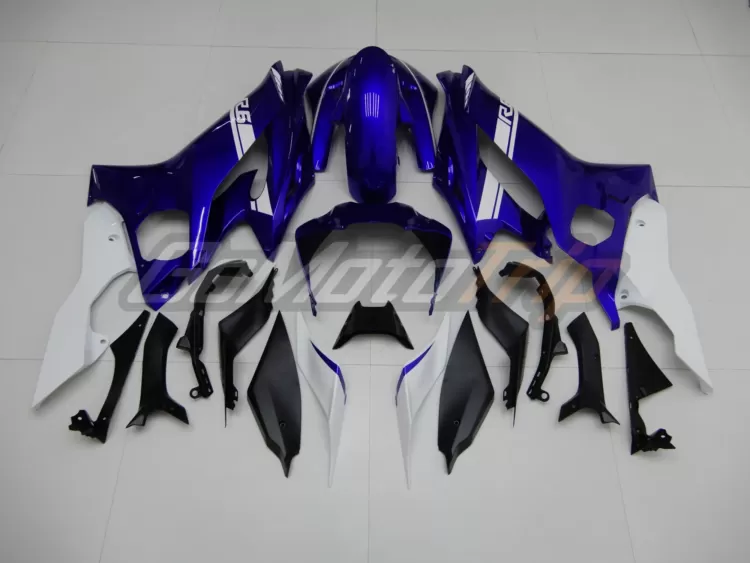 2017-Yamaha-YZF‑R6-Blue-Fairing-5