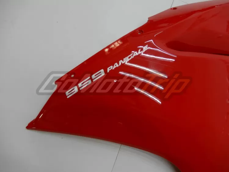 Ducati-959-PANIGALE-Red-Fairing-11