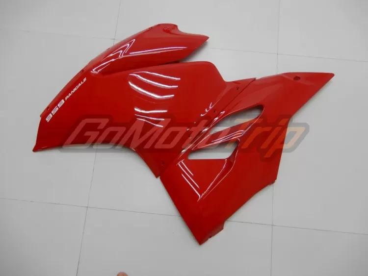 Ducati-959-PANIGALE-Red-Fairing-8