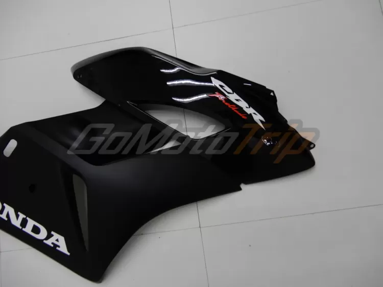 2004-2005-Honda-CBR1000RR-Classic-Black-Bodywork-11