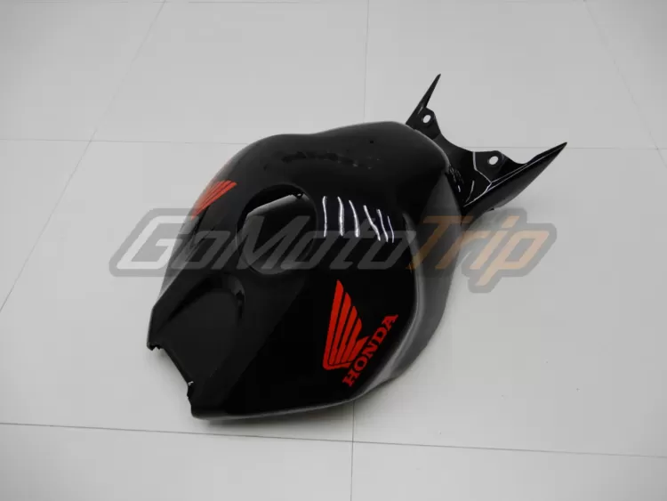 2004-2005-Honda-CBR1000RR-Classic-Black-Bodywork-23