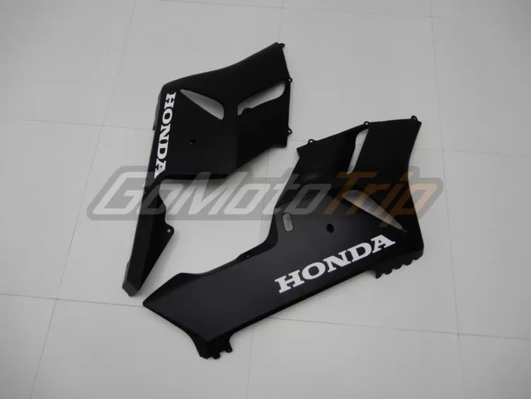 2004-2005-Honda-CBR1000RR-Classic-Black-Bodywork-26