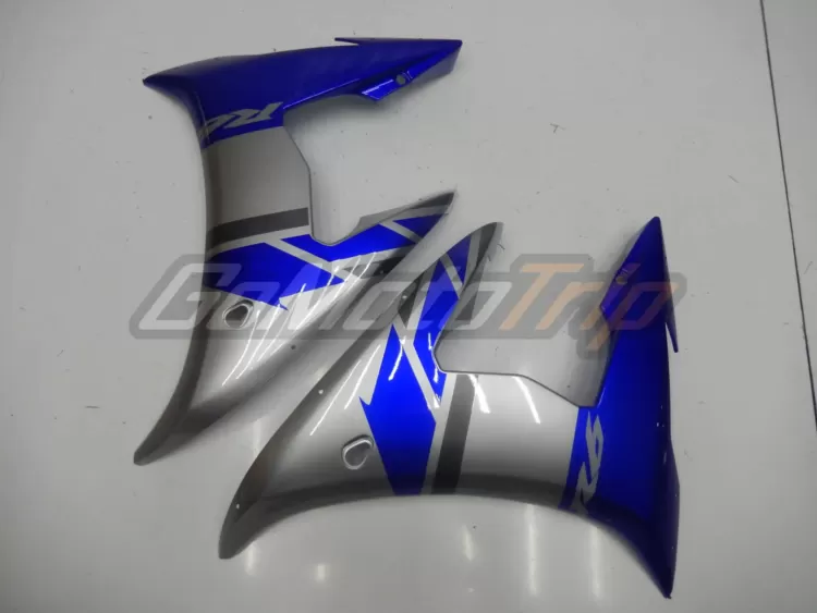2003-2005-Yamaha-YZF-R6-Blue-Silver-Fairing-8