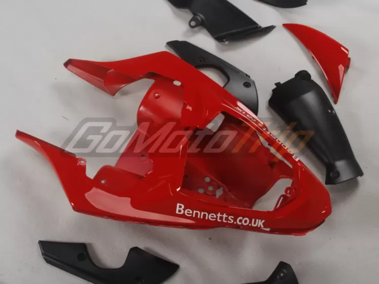 2009-2011-Yamaha-YZF-R1-Bennetts-Red-Fairing-11