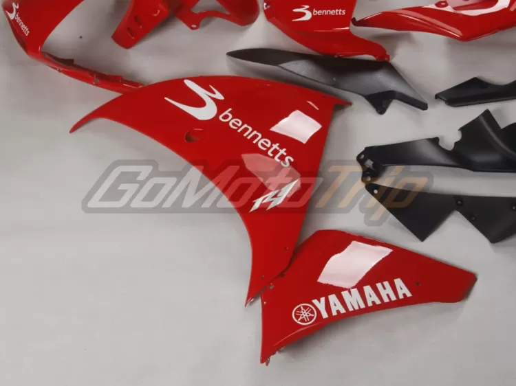 2009-2011-Yamaha-YZF-R1-Bennetts-Red-Fairing-7