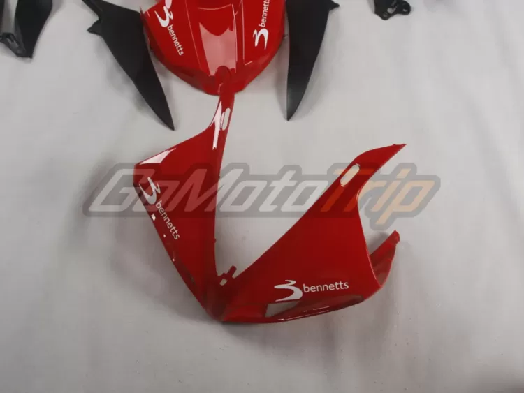 2009-2011-Yamaha-YZF-R1-Bennetts-Red-Fairing-8