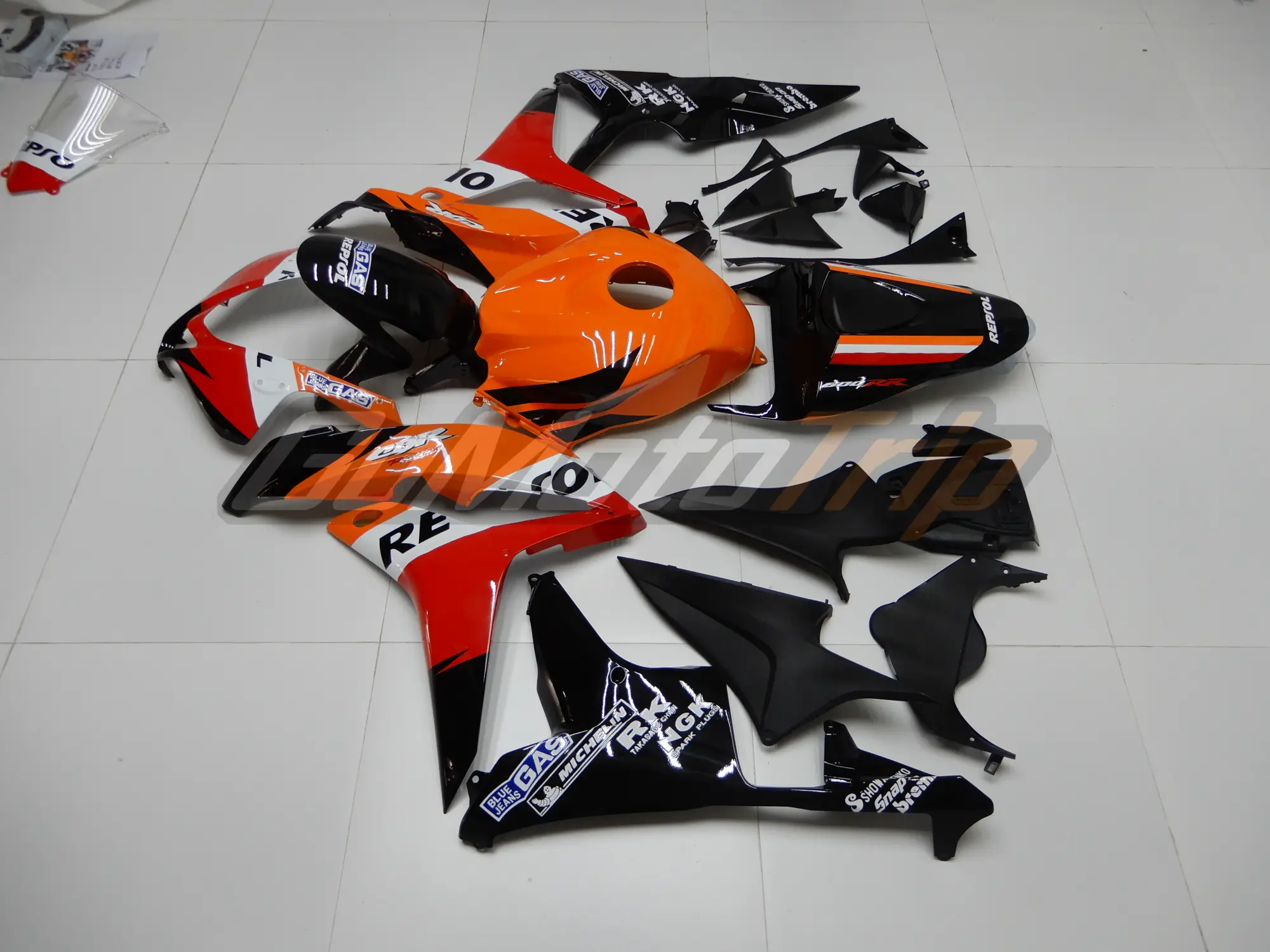 thumbnail image 2 of Orange Repsol Fairing Kit For Honda CBR600RR (2007-2008) - ABS Plastic - Pre-Drilled Holes 2 of 3