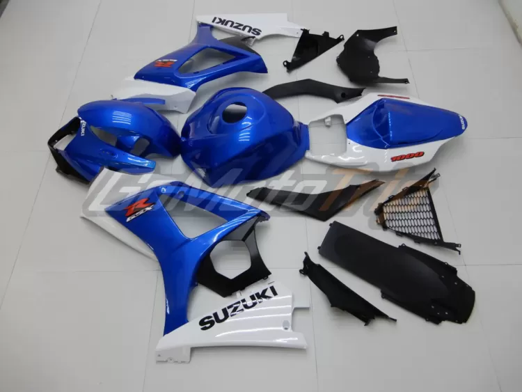 2007-2008-Suzuki-GSX-R1000-Blue-White-Fairing-3