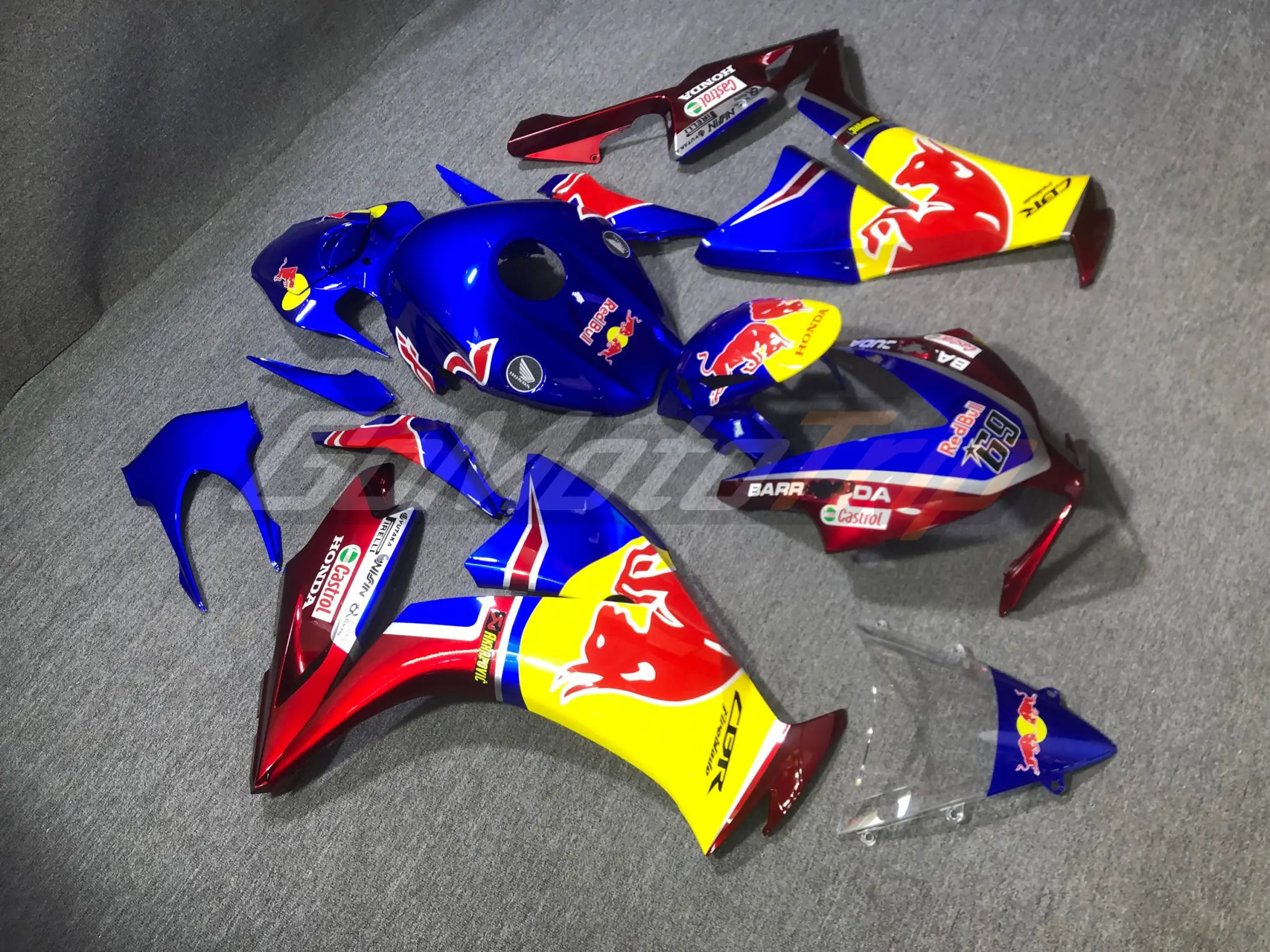 2012 2016 Honda Cbr1000rr 2017 Redbull Fairing Kit 3