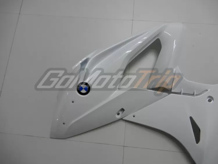 2017-2018-BMW-S1000RR-Pearl-White-Fairing-8