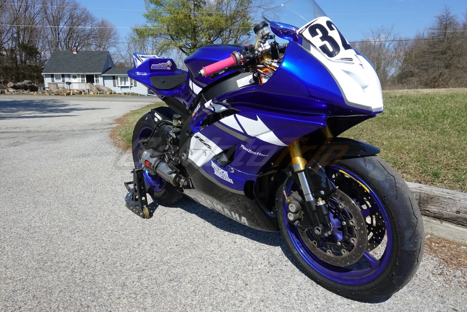 Rider-Review-Dennis-Yamaha-YZF-R6-Factory-Edition-Racing-Fairing-5