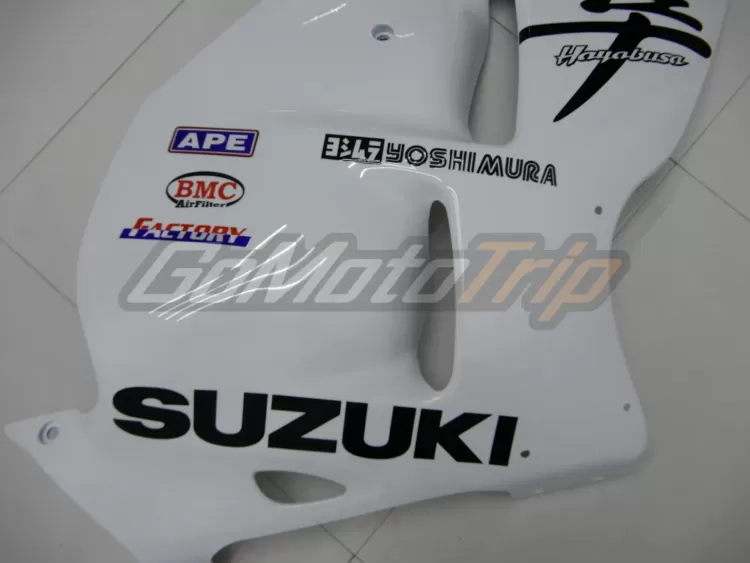 1999-2007-Suzuki-Hayabusa-White-Fairing-9