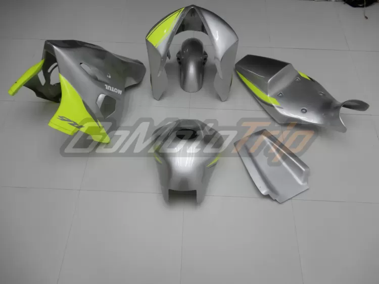 2003-2005-Yamaha-YZF-R6-Silver-Race-Bodywork-3
