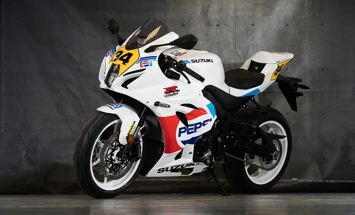 2005-2006-Suzuki-GSX-R1000-PEPSI-GP-Limited-Edition-Kevin-Schwantz-1