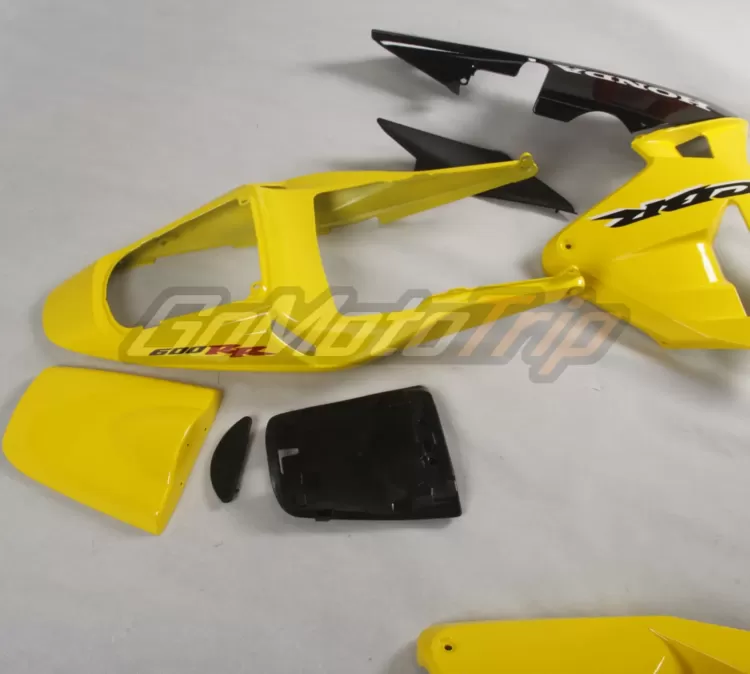 2003-2004-Honda-CBR600RR-Yellow-Black-Fairing-11