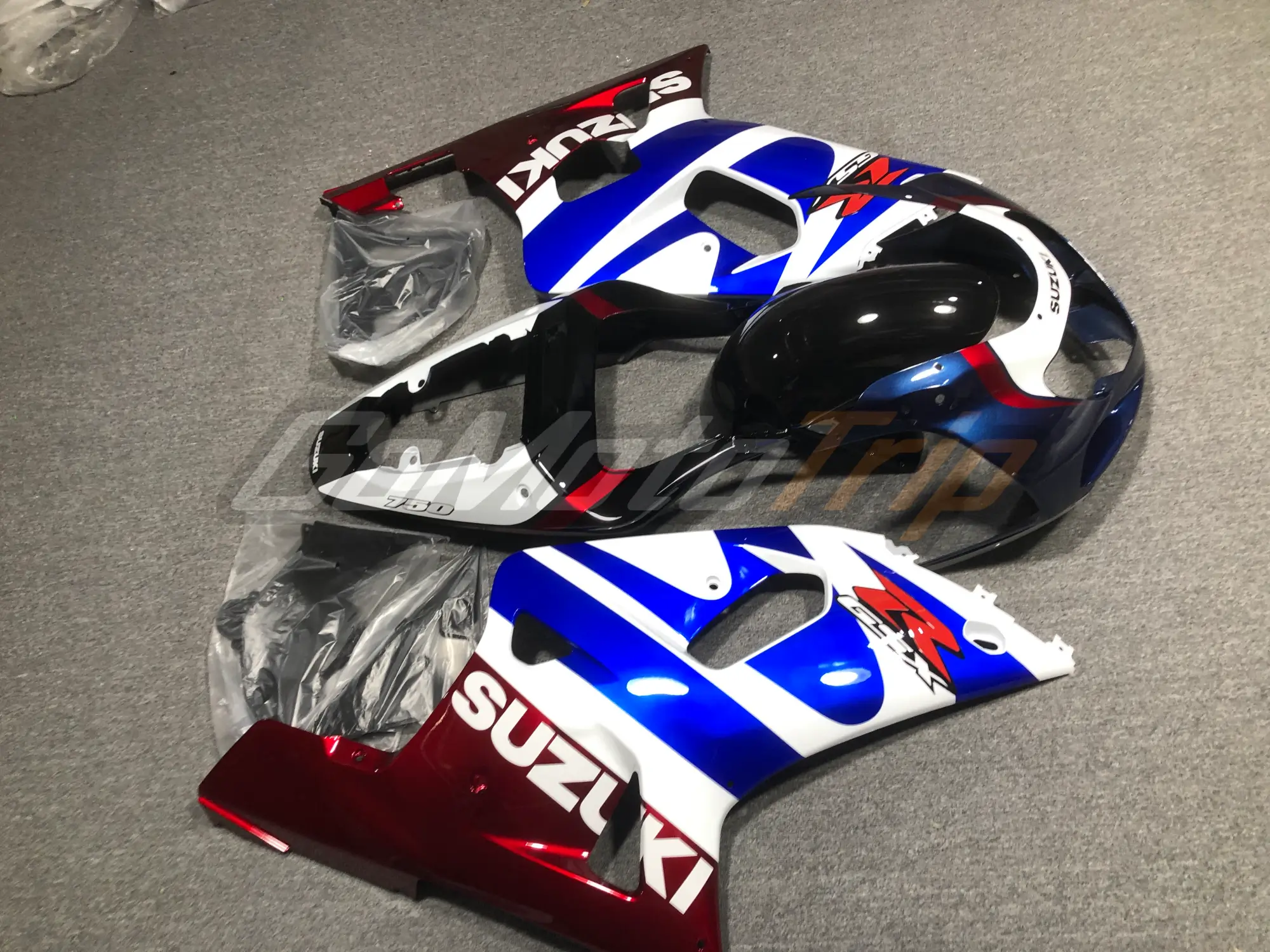 2000-Suzuki-GSX-R750-Fairing-Kit-3-1