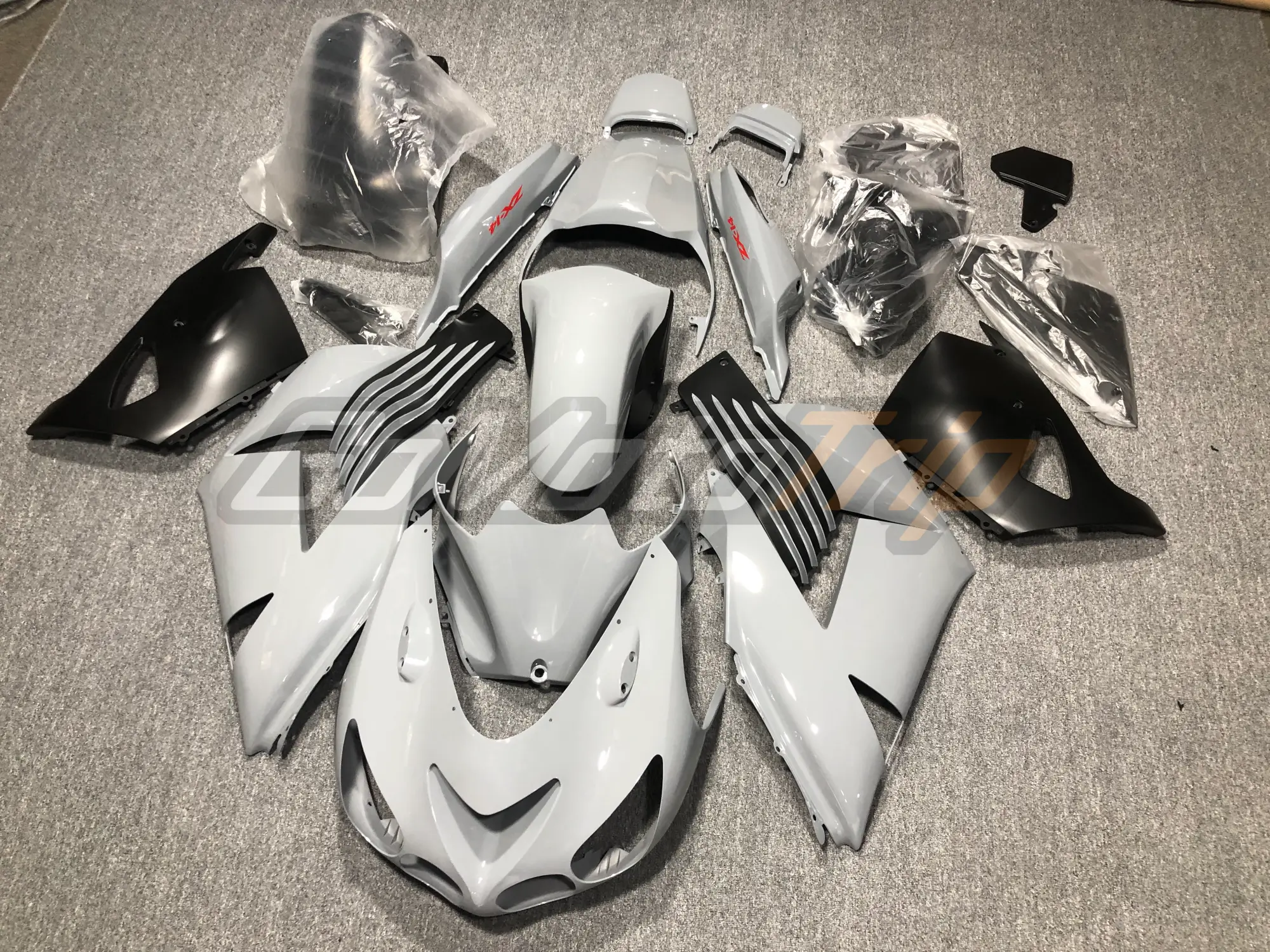 2006-2011-Kawasaki-Ninja-ZX-14R-Black-Gray-Fairing-8