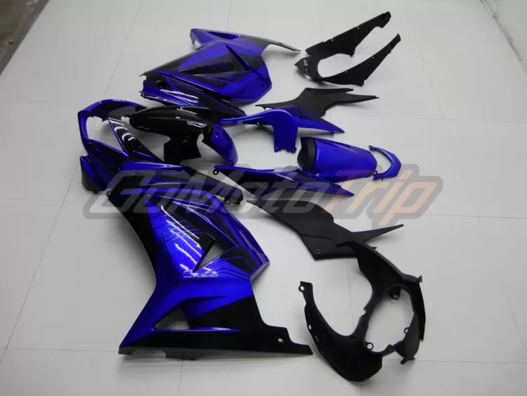 2008-2012-Kawasaki-Ninja-250R-Blue-Black-Fairing-10