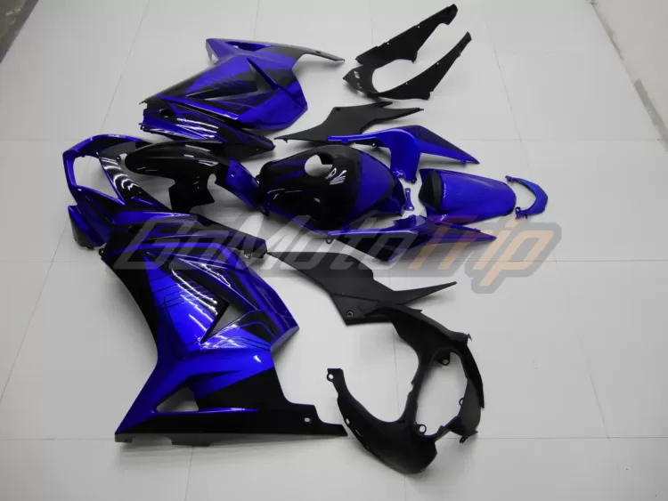 2008-2012-Kawasaki-Ninja-250R-Blue-Black-Fairing-4