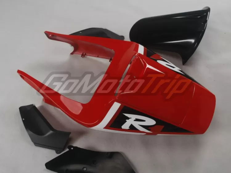 1998-1999-Yamaha-YZF-R1-Red-Fairing-10