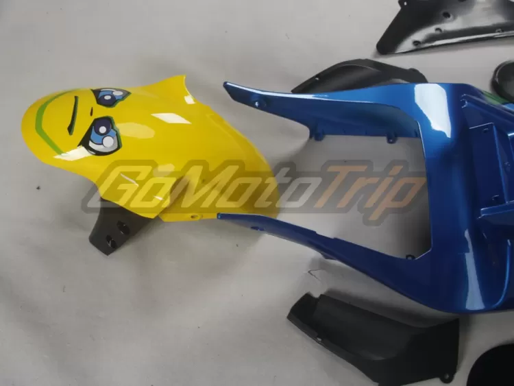 2000 2001 Yamaha Yzf R1 Rossi Shark Fairing 9