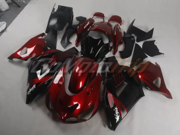 2006-2011-Kawasaki-Ninja-ZX-14R-Black-Red-Fairing-2