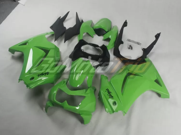 2008-2012-Kawasaki-Ninja-250R-Lime-Green-Fairing-2