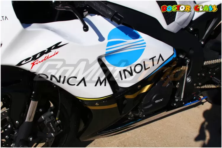 Honda-CBR1000RR-2012-2016-Konica-Minolta-Race-Bodywork-On-Bike-12
