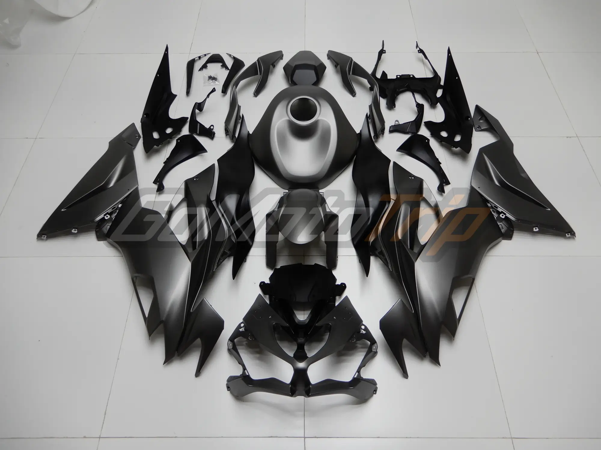 2019 2023 Kawasaki Ninja Zx 6r Gray Fairing 1