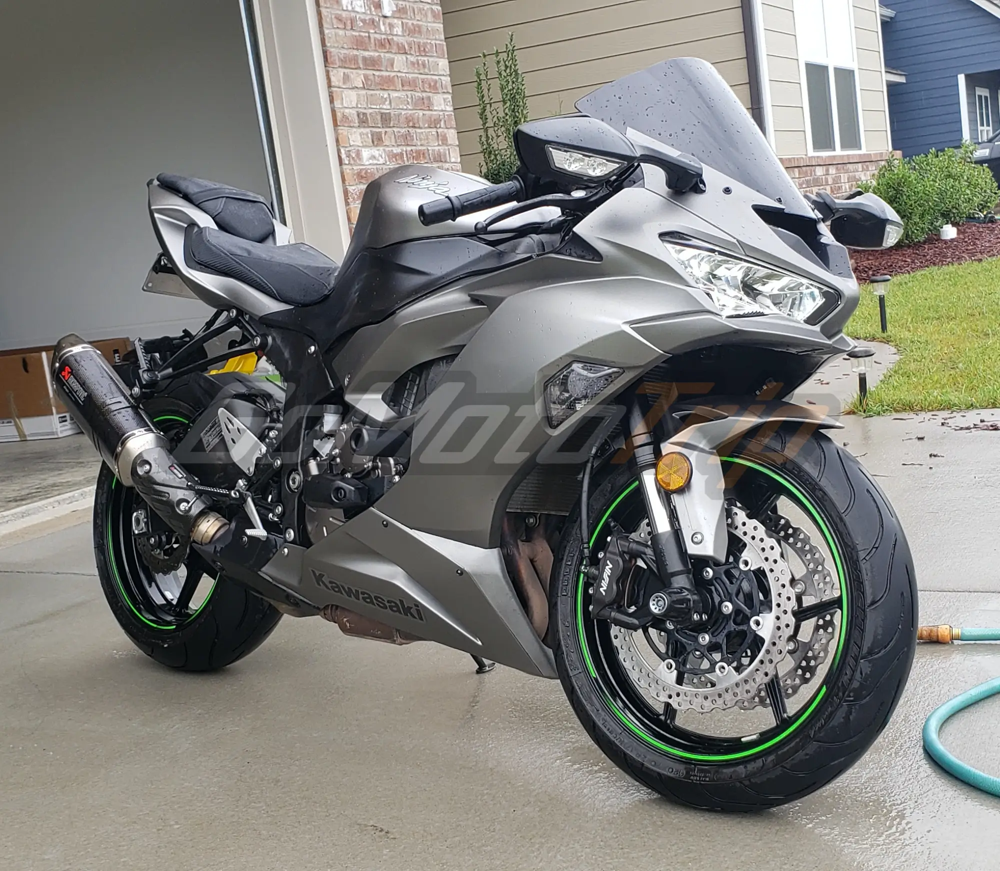 Rider-Review-89790-ZX6R-Fairing-1